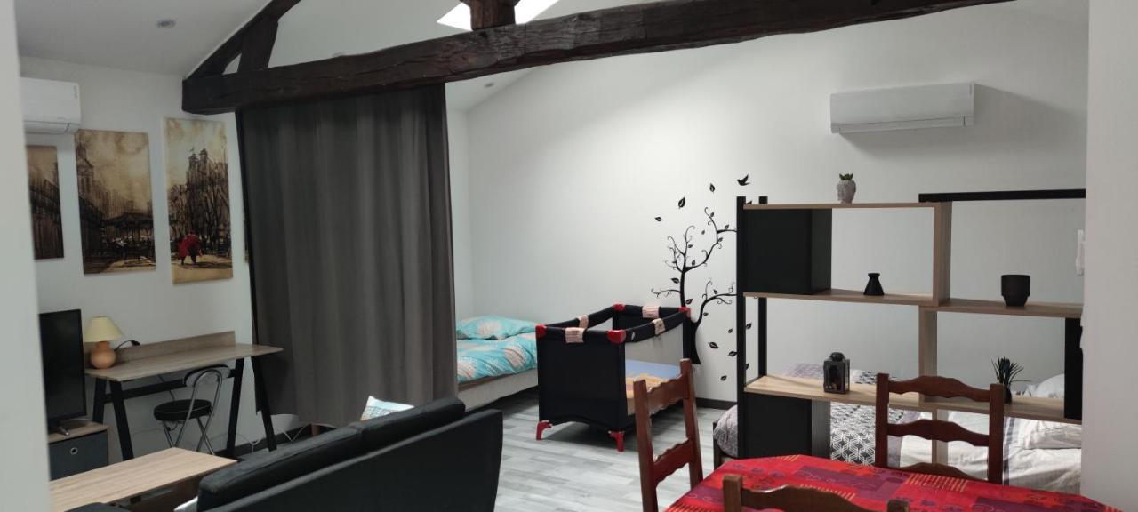Loft Marie-Stuart Appartement Wassy Buitenkant foto